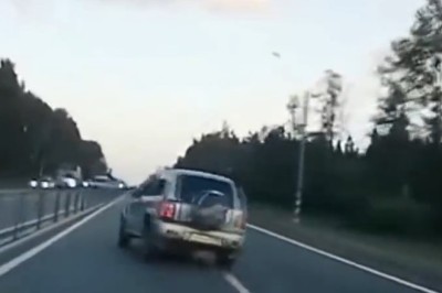 Unbelievable Escape: Car Driver Cheats Death as Vehicle Unexpectedly Flips!